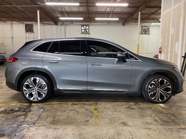 Used 2023 Mercedes-Benz EQE 350+ SUV image 6