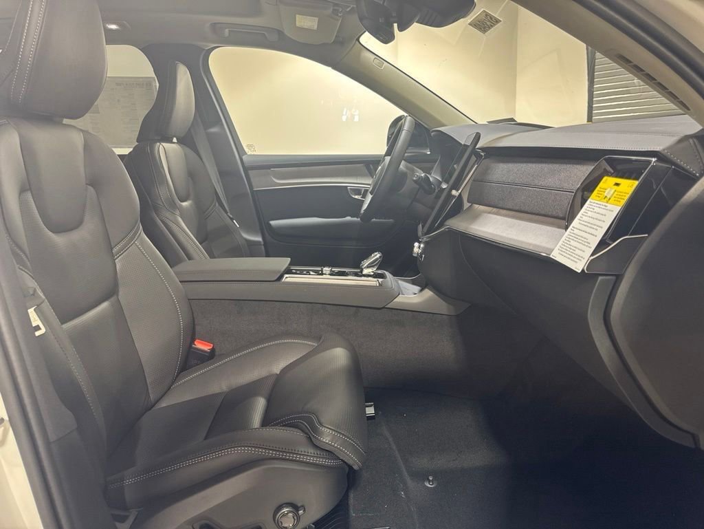 New 2026 Volvo XC90 T8 Ultra w/ Protection Package AWD/4WD image 29