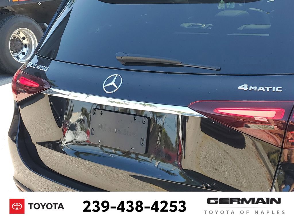 Used 2025 Mercedes-Benz GLE 450 4MATIC w/ AMG Line Exterior image 17