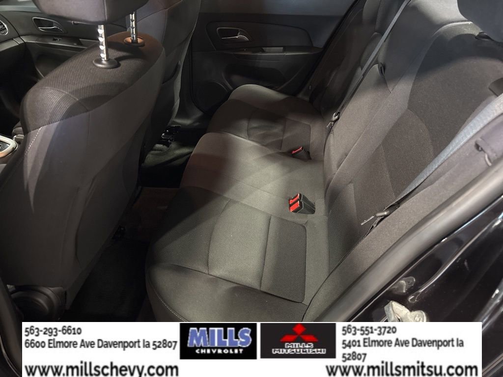Used 2014 Chevrolet Cruze LT w/ Technology Package image 12