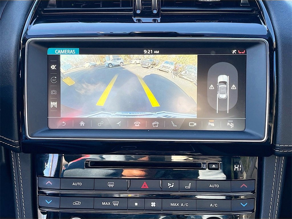 Used 2019 Jaguar F-PACE S image 14