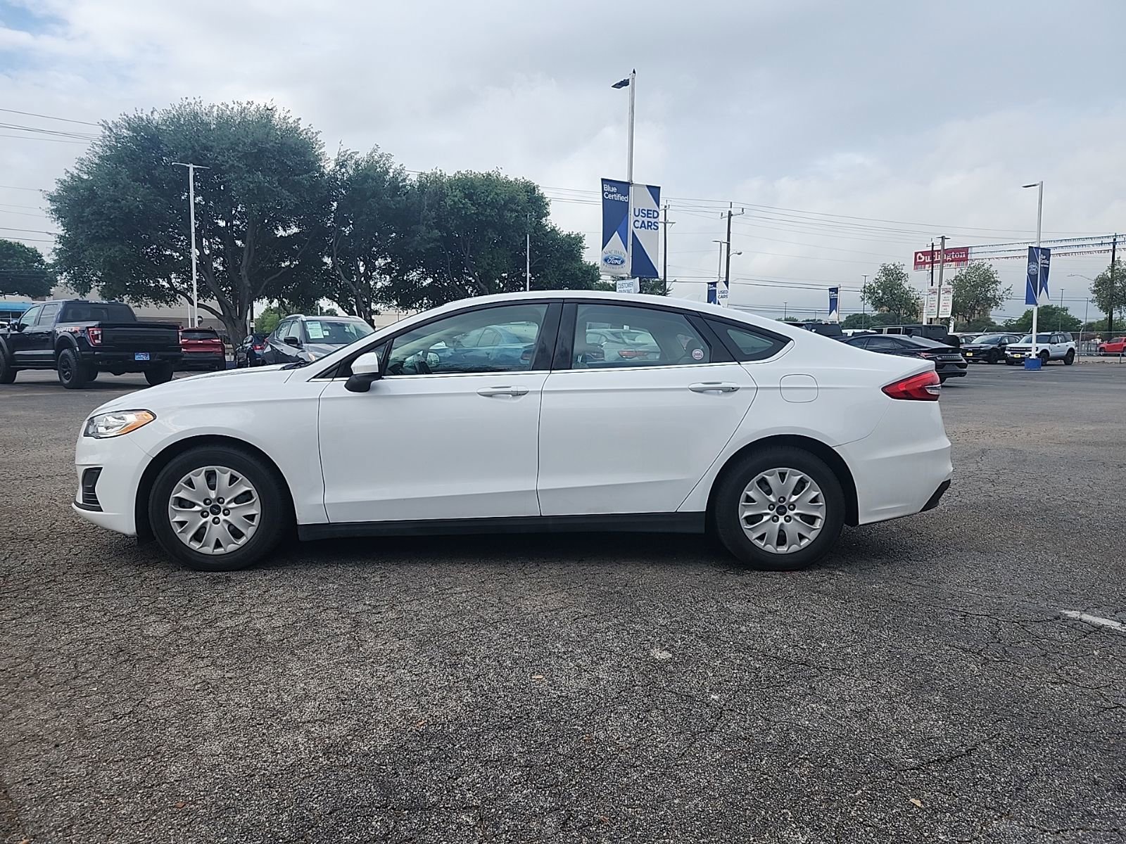 Used 2020 Ford Fusion S image 4