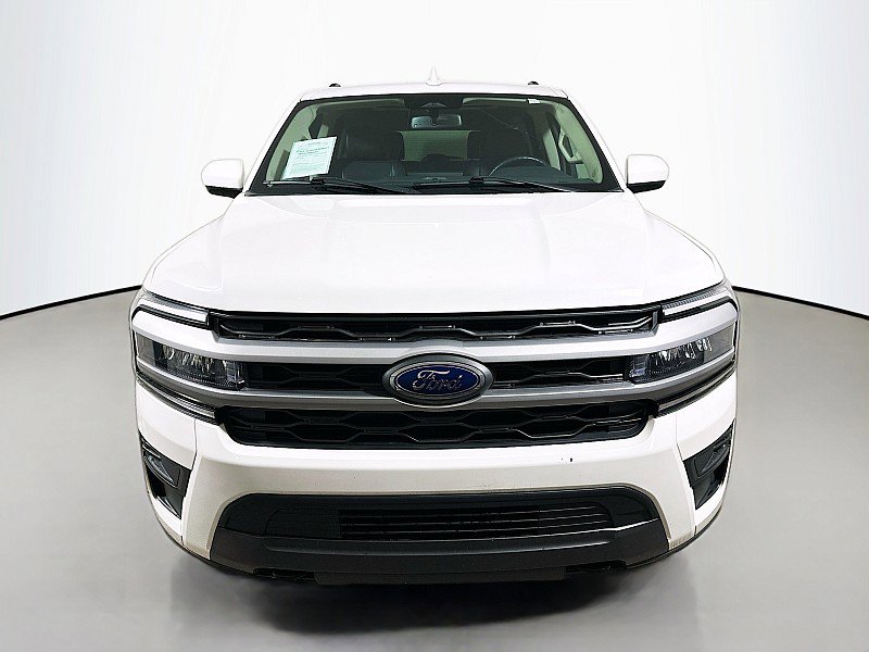 Used 2022 Ford Expedition Max XLT AWD/4WD image 2
