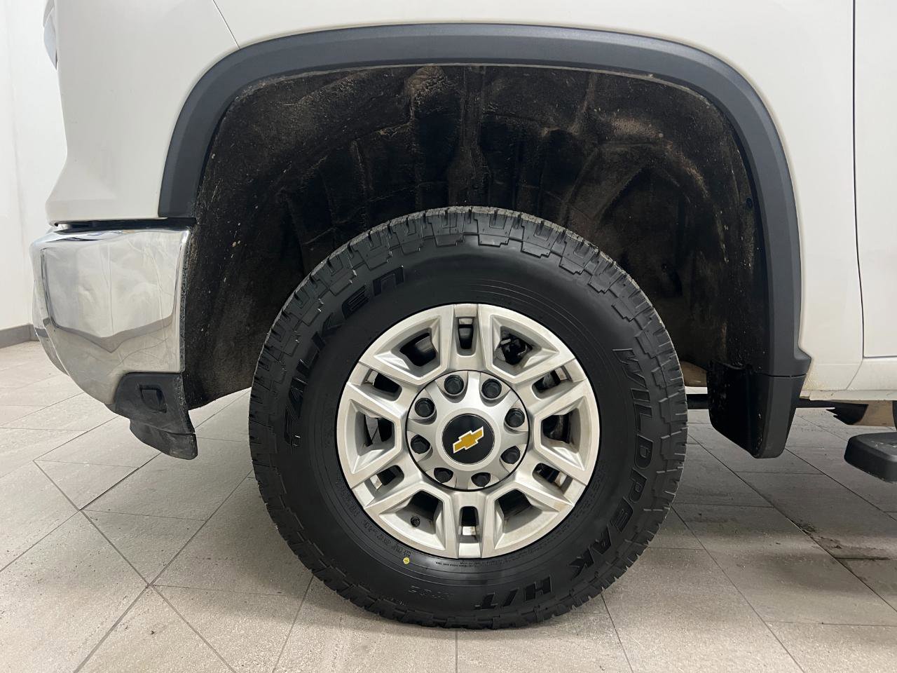Used 2025 Chevrolet Silverado 2500 LT w/ Convenience Package AWD/4WD image 58