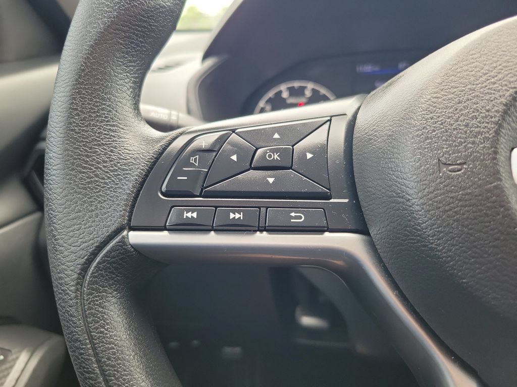Used 2022 Nissan Altima 2.5 S FWD image 21