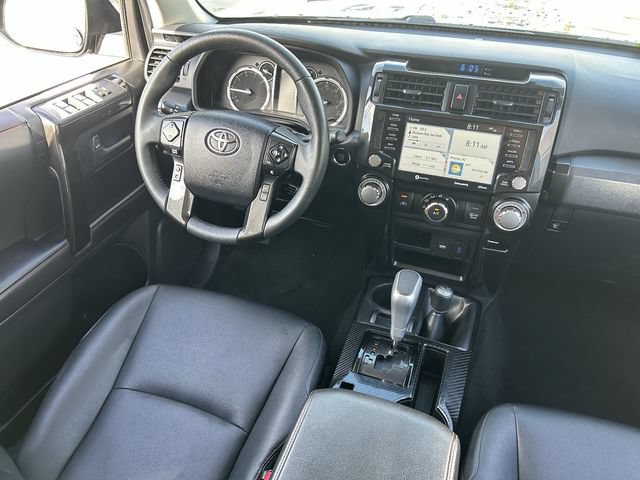 Used 2021 Toyota 4Runner TRD Off-Road Premium AWD/4WD image 15