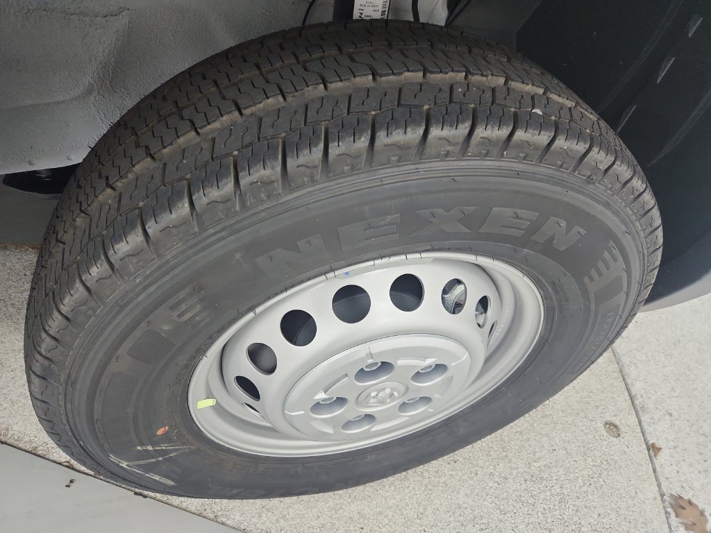 New 2026 RAM ProMaster 3500 w/ Safety Group FWD image 25