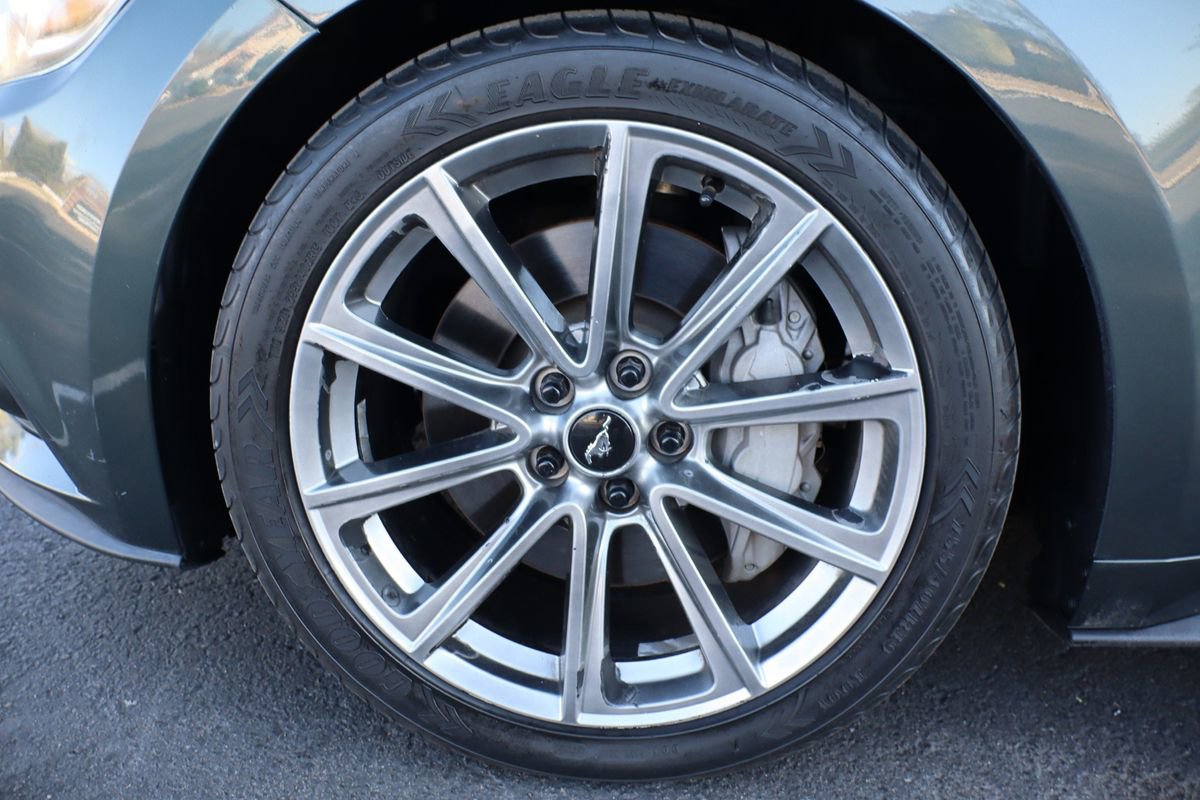 Used 2015 Ford Mustang GT Premium w/ Equipment Group 401A RWD image 39