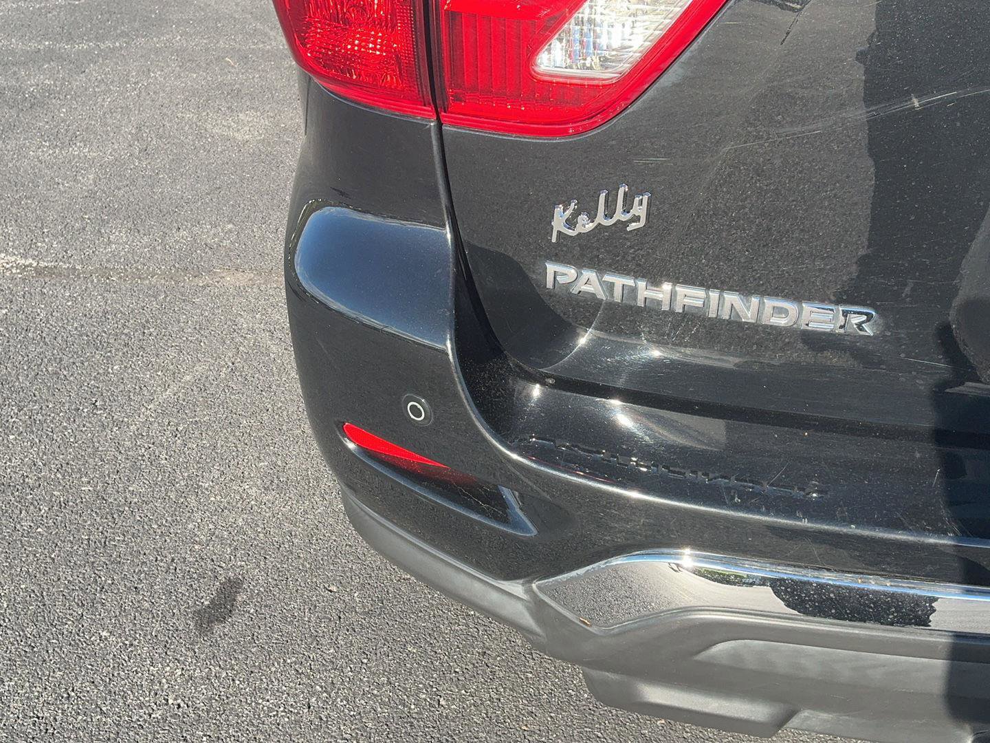 Used 2019 Nissan Pathfinder Platinum image 36