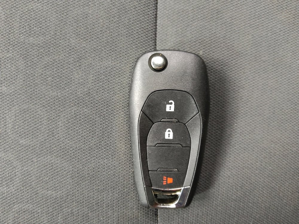 Used 2021 Chevrolet Trax LS image 32