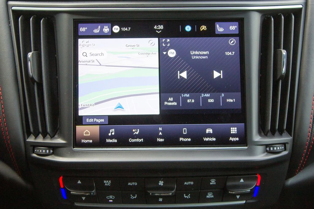 Used 2022 Maserati Levante Modena S AWD/4WD image 16
