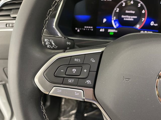 Certified 2023 Volkswagen Tiguan SE AWD/4WD image 16