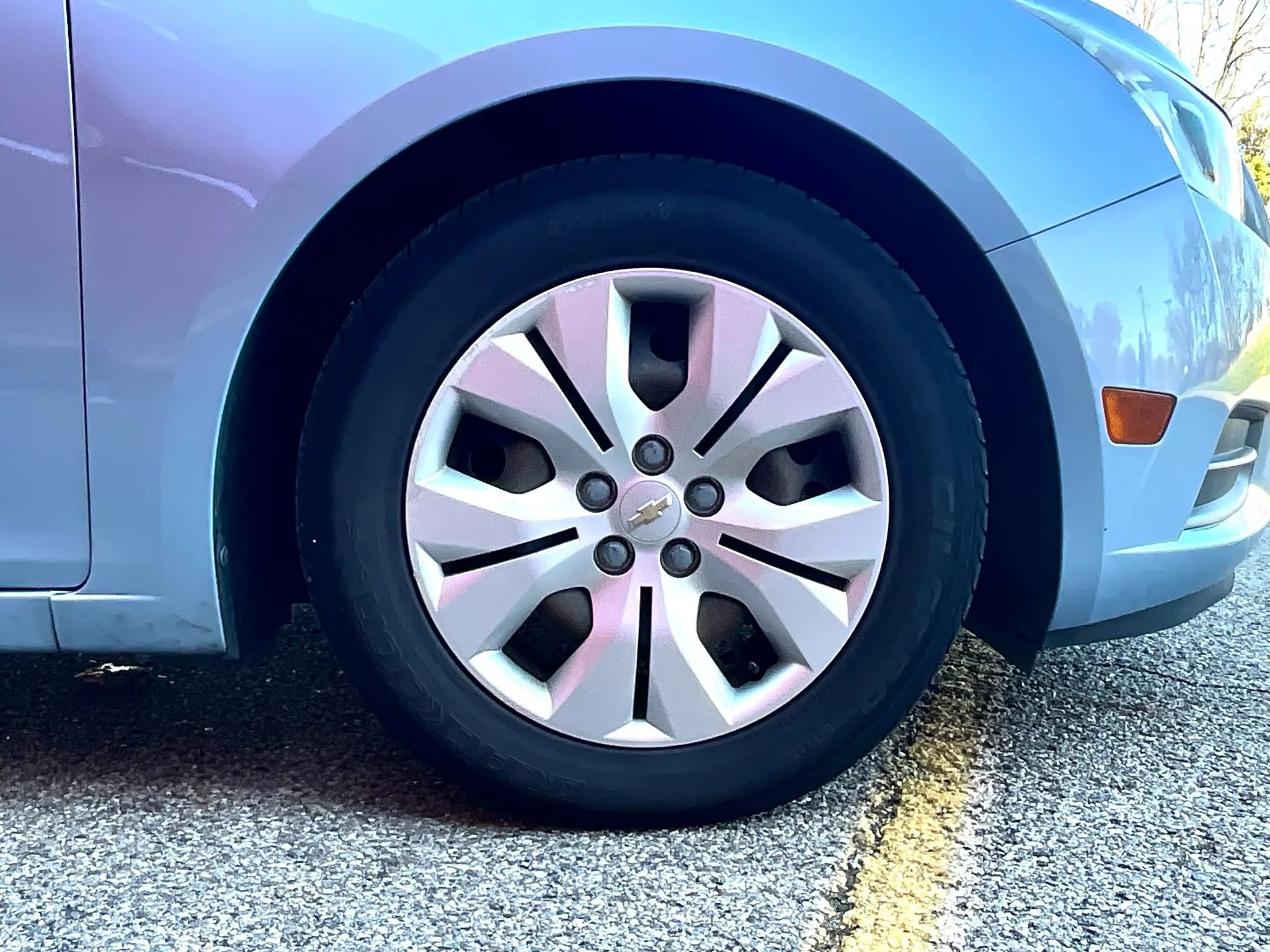 Used 2012 Chevrolet Cruze LS image 12