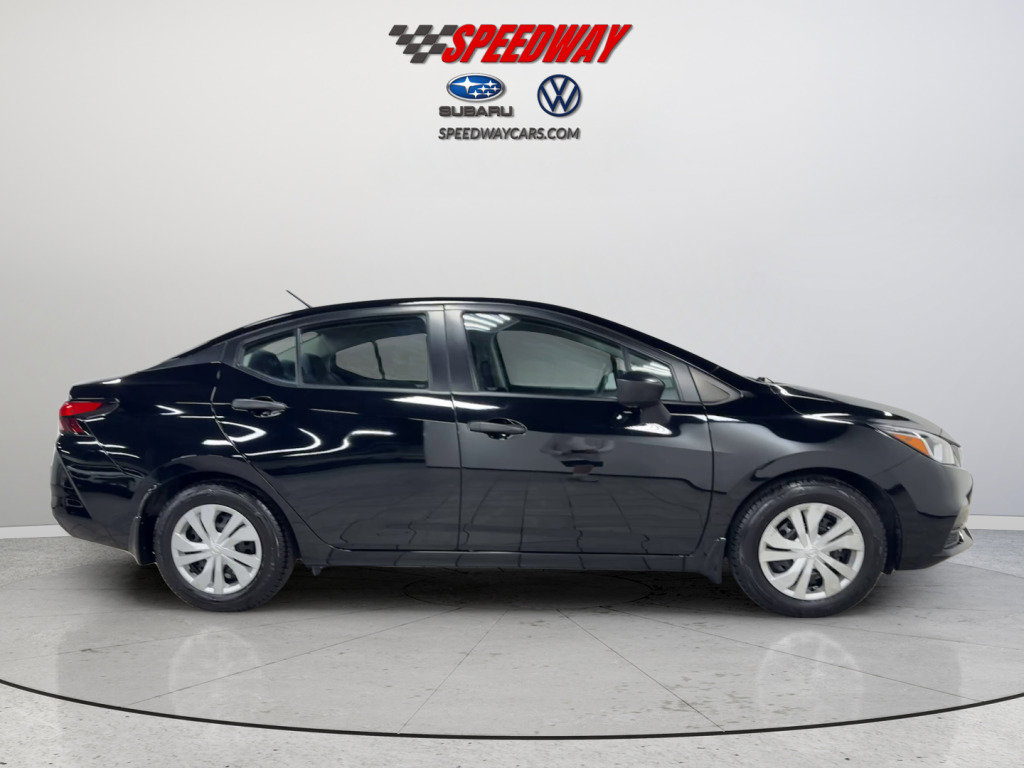 Used 2022 Nissan Versa S w/ Trunk Package image 12