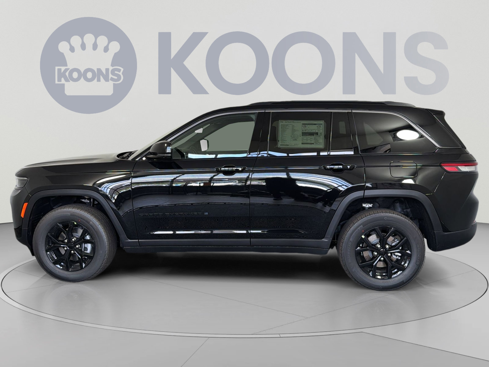 New 2026 Jeep Grand Cherokee Altitude AWD/4WD image 2