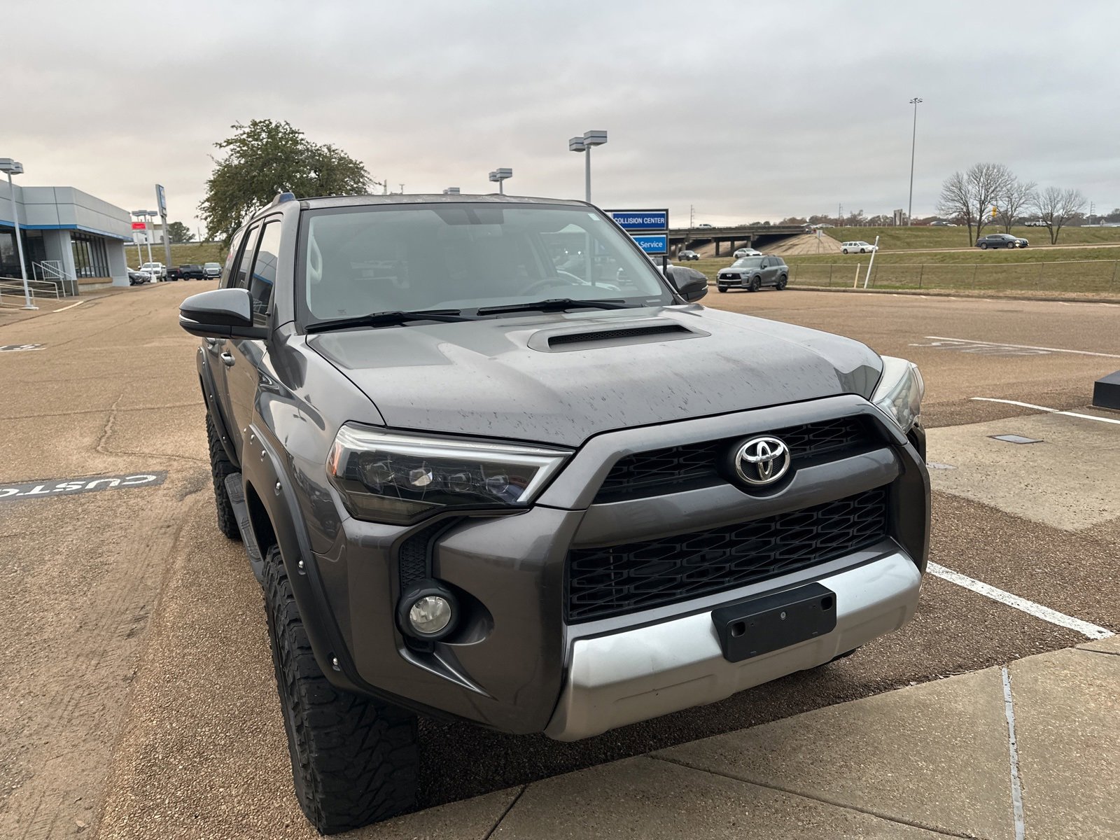 Used 2016 Toyota 4Runner Trail Premium image 2