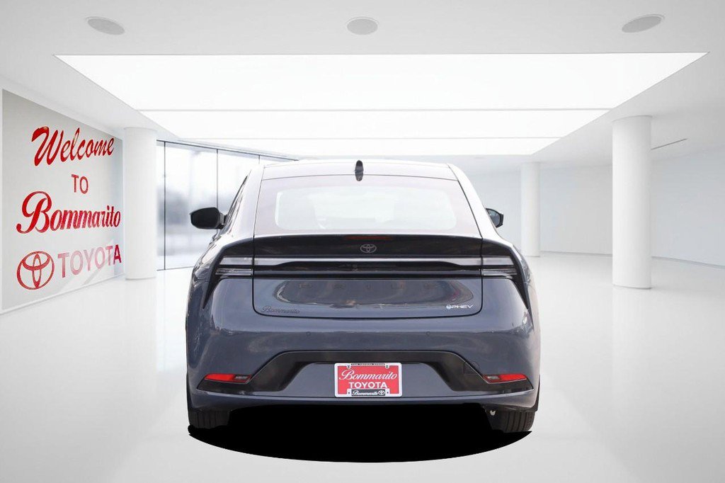 New 2026 Toyota Prius Plug-In Hybrid image 6