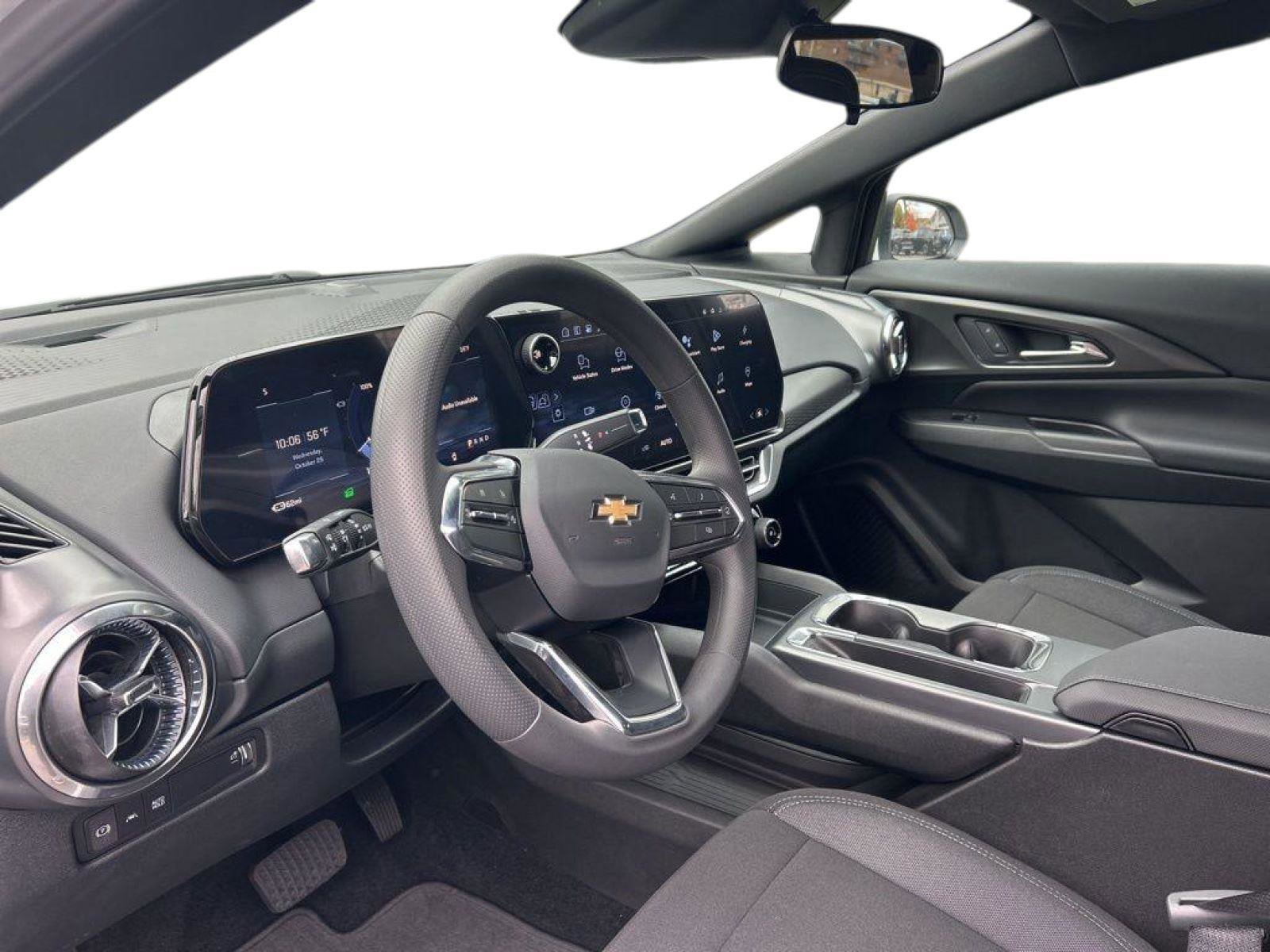 New 2026 Chevrolet Equinox EV LT FWD image 12