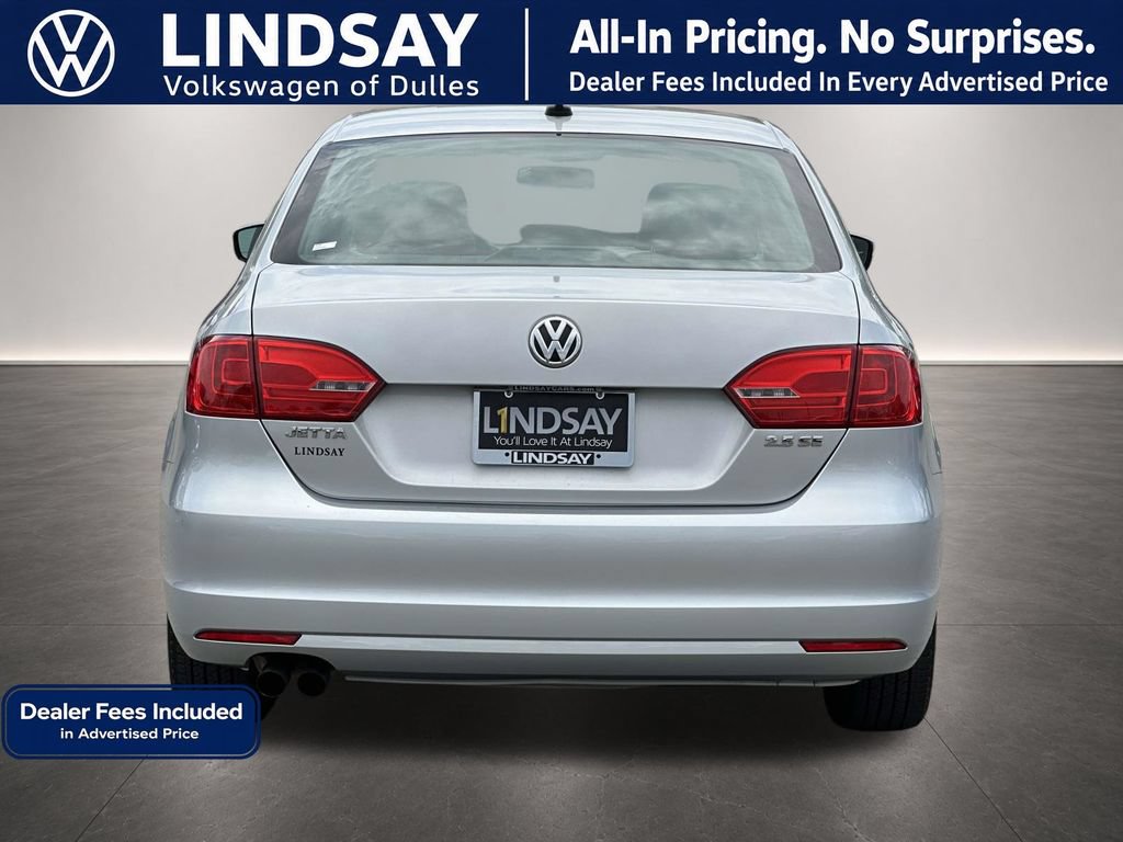 Used 2013 Volkswagen Jetta SE FWD image 6