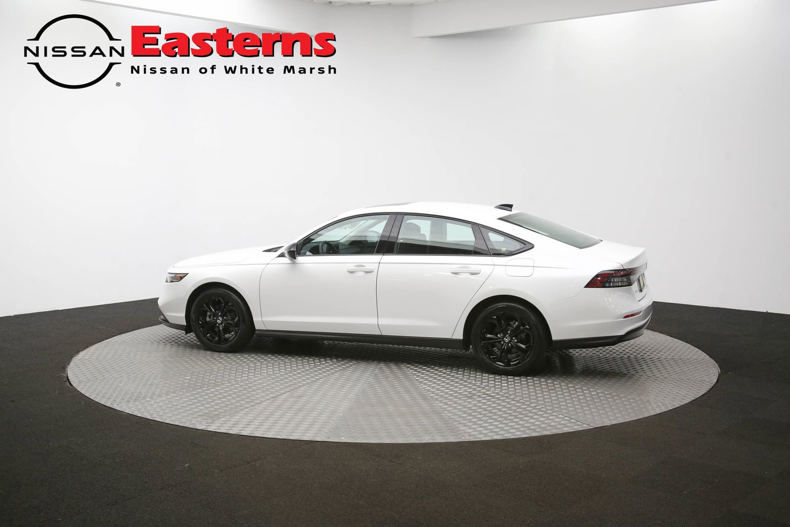 Used 2025 Honda Accord SE image 61