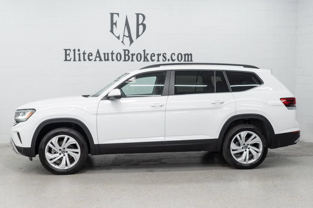 Used 2023 Volkswagen Atlas SE w/ Panoramic Sunroof Package AWD/4WD image 2