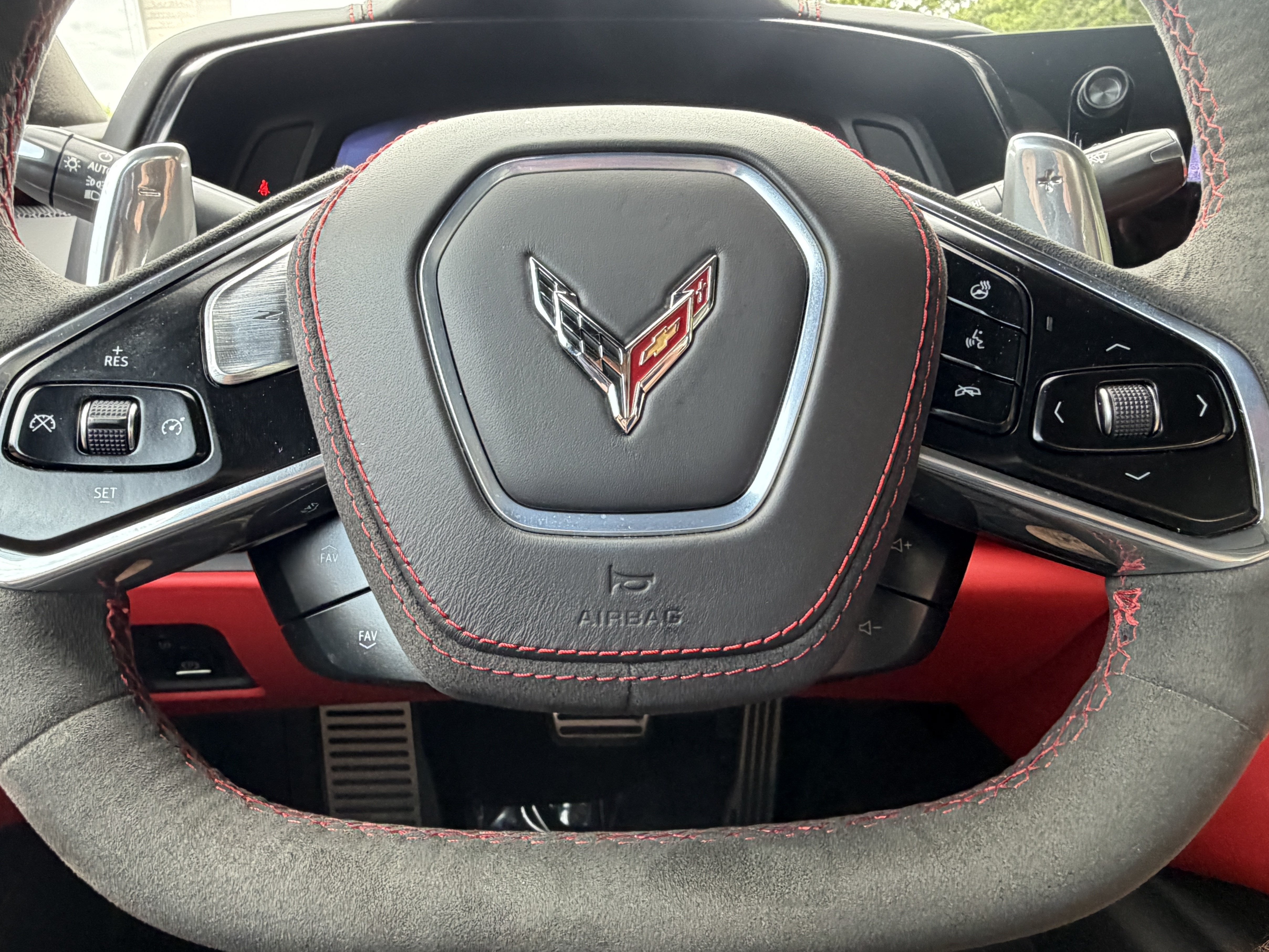 Used 2022 Chevrolet Corvette Stingray Premium Conv w/ Z51 Performance Package RWD image 52