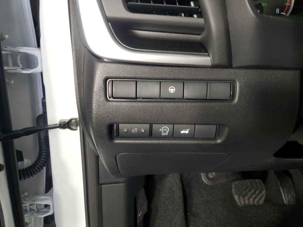 New 2026 Nissan Rogue SV FWD image 26