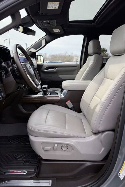 Used 2024 Chevrolet Silverado 1500 RST image 11