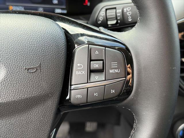 Used 2025 Ford Escape Active w/ Cold Weather Package image 19