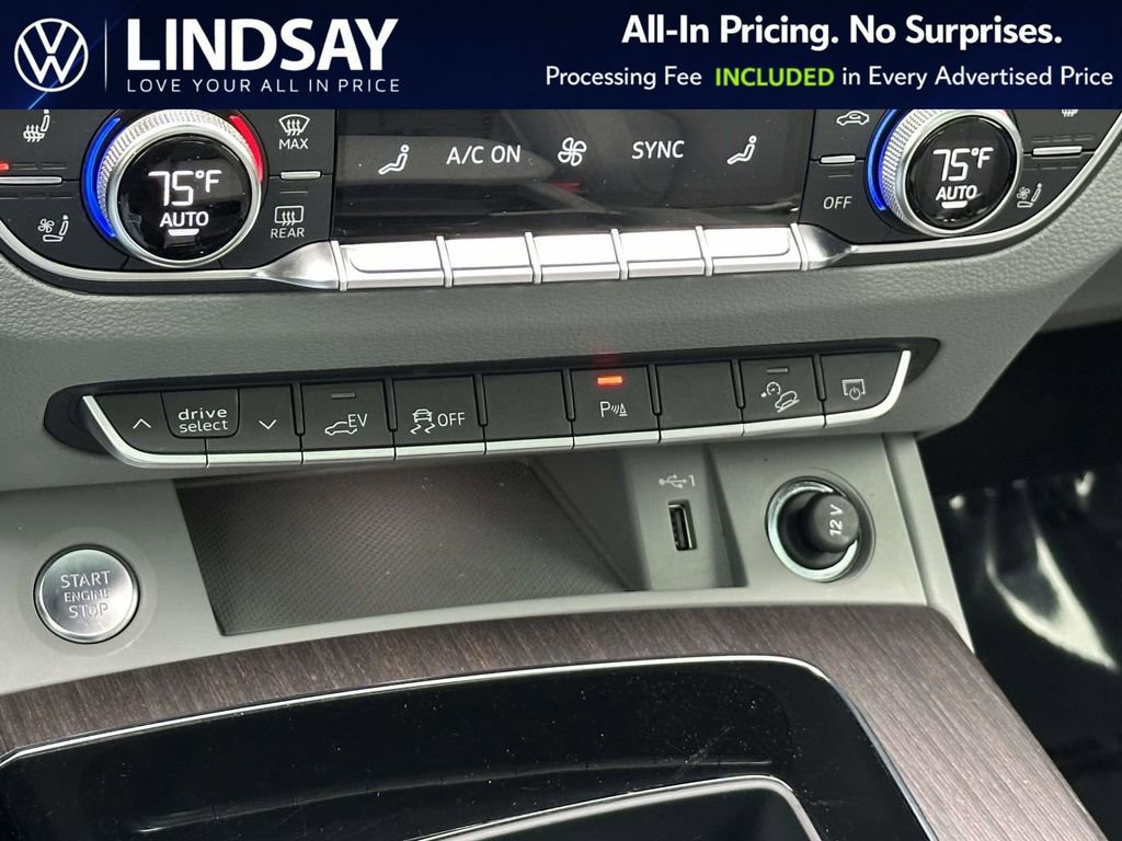 Used 2024 Audi Q5 e Premium Plus w/ Premium Plus Package image 18