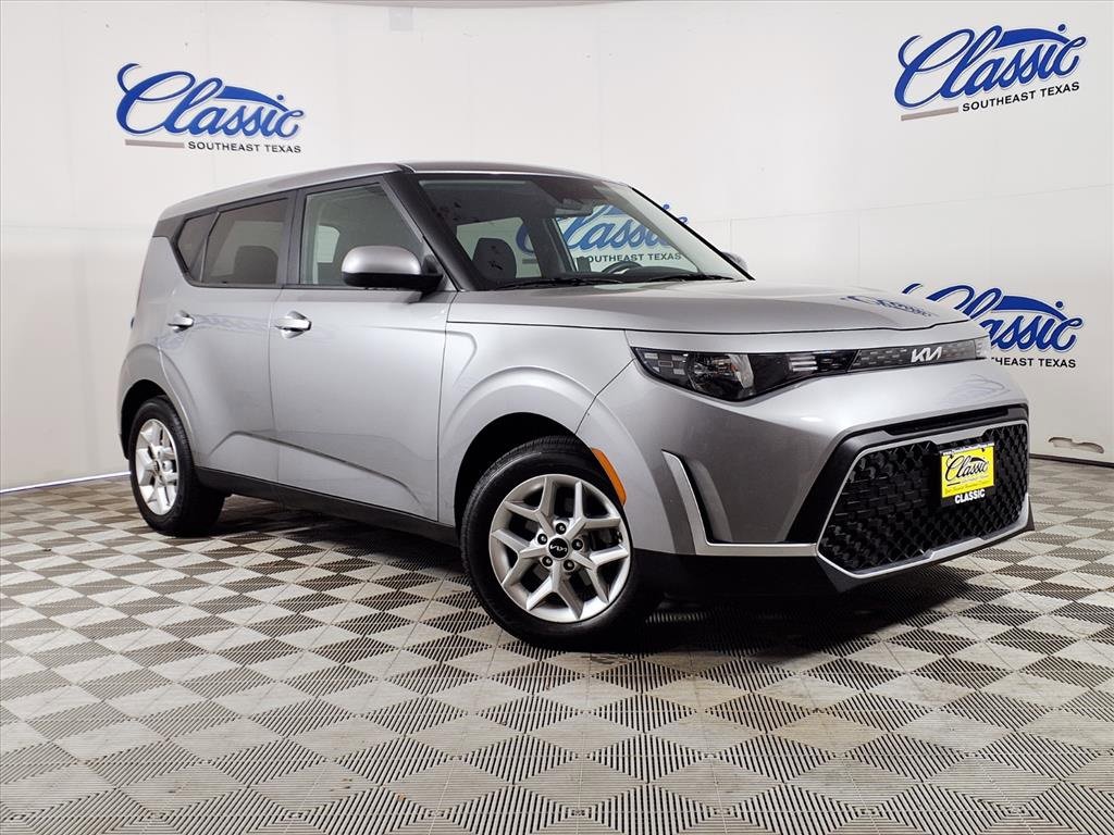 Certified 2024 Kia Soul LX w/ Option Group 015 image 1