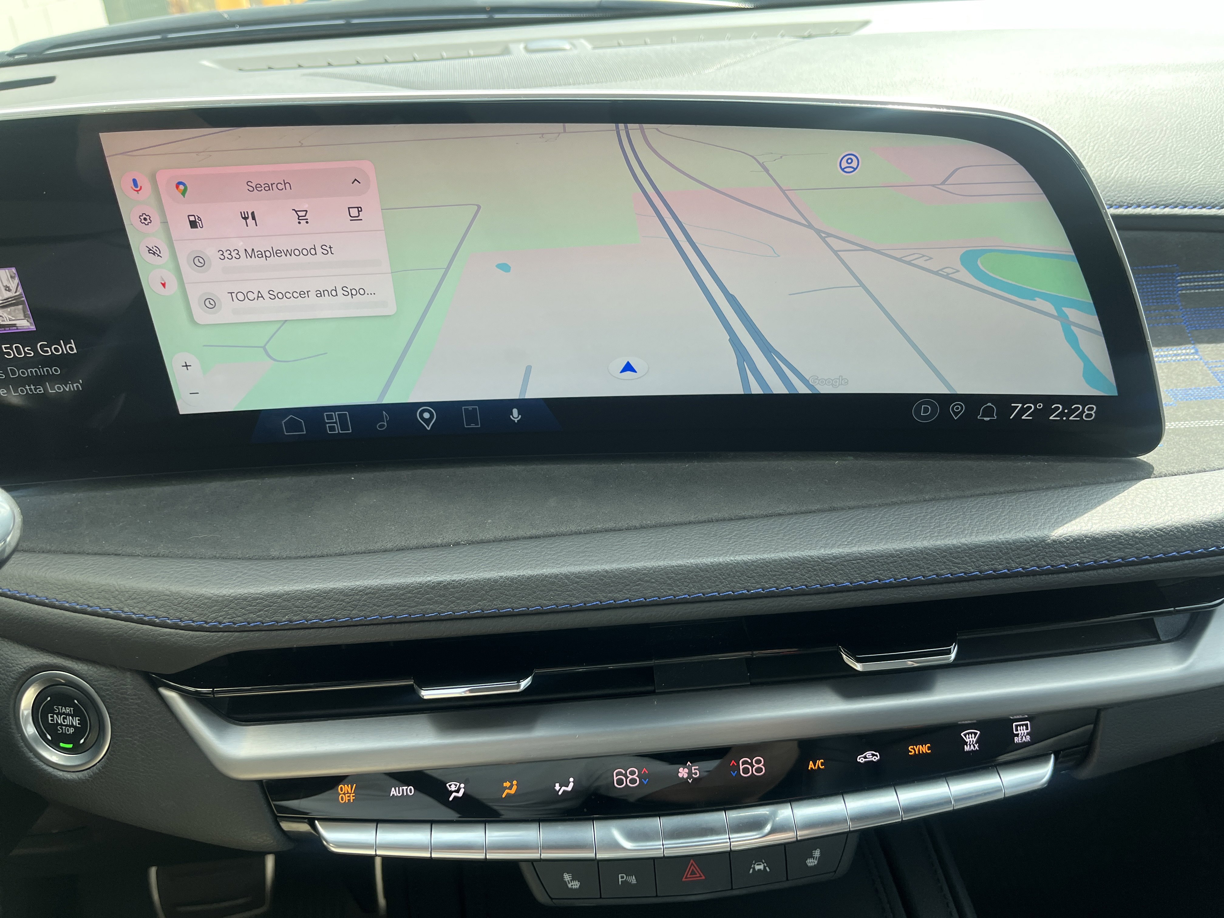 Used 2024 Cadillac XT4 Sport w/ Cold Weather Package AWD/4WD image 27