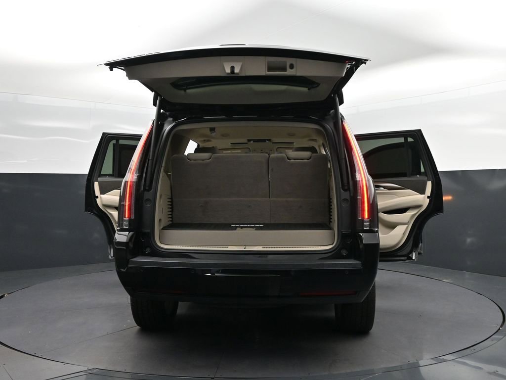 Used 2019 Cadillac Escalade Premium Luxury AWD/4WD image 52
