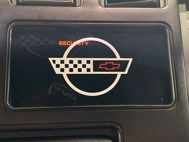 Used 1989 Chevrolet Corvette Coupe RWD image 34