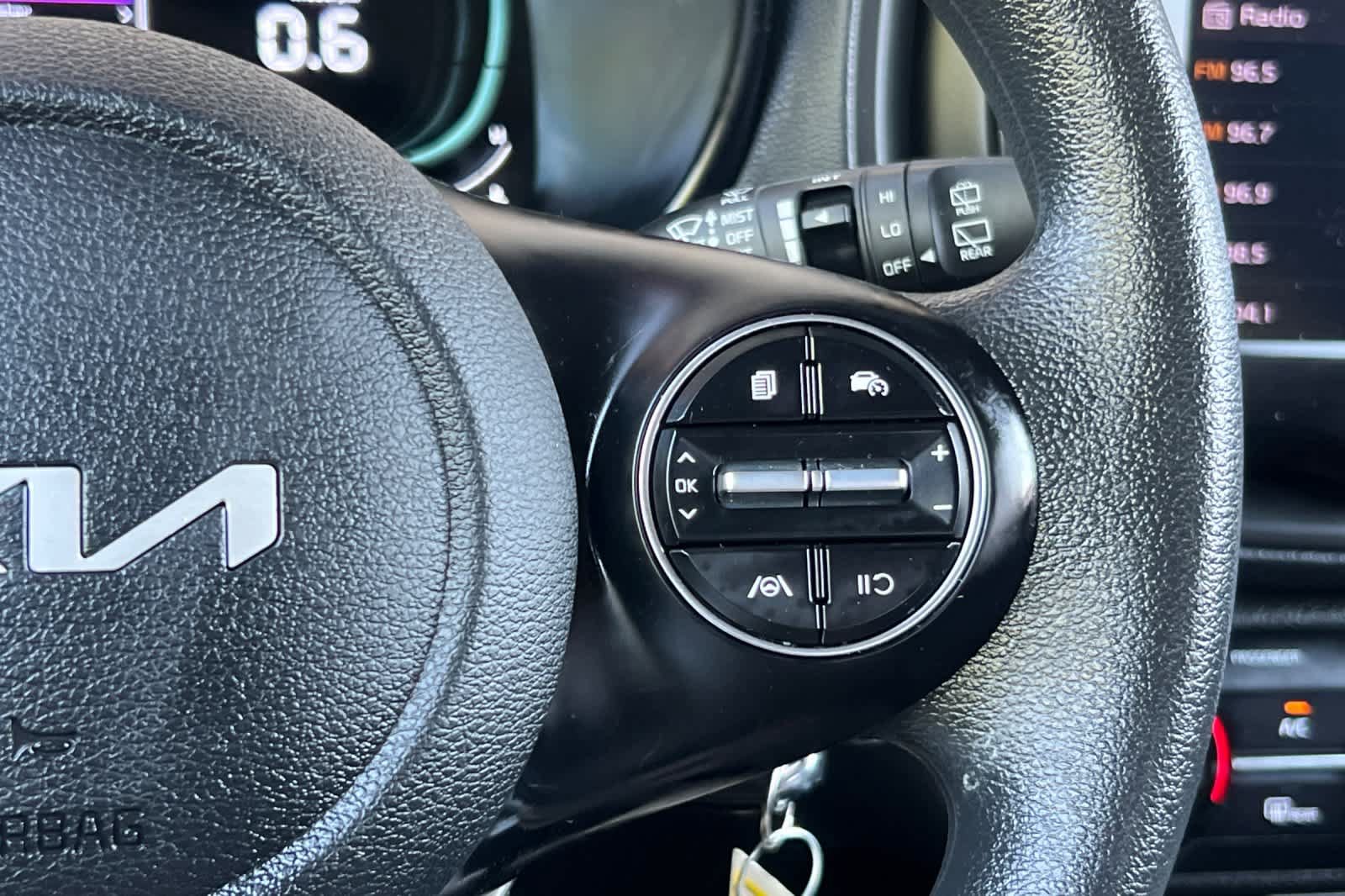 Used 2024 Kia Soul LX w/ Option Group 015 FWD image 25