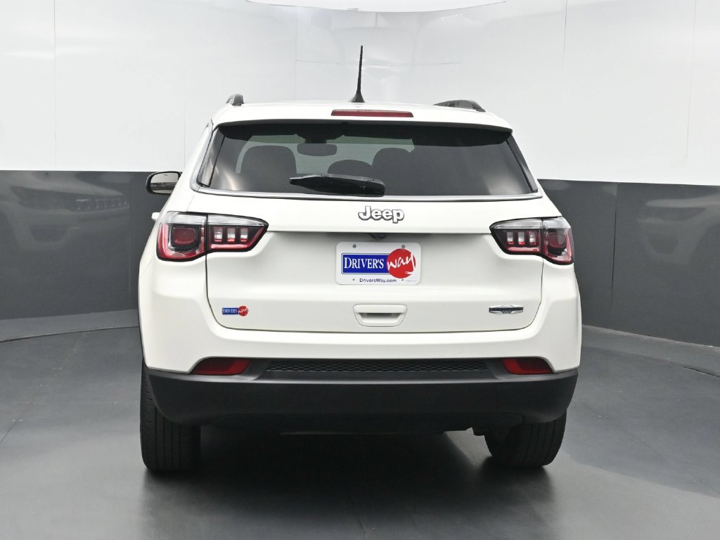 Used 2019 Jeep Compass Latitude w/ Popular Equipment Group FWD image 35