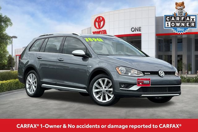 Used 2017 Volkswagen Golf Alltrack SE AWD/4WD image 2