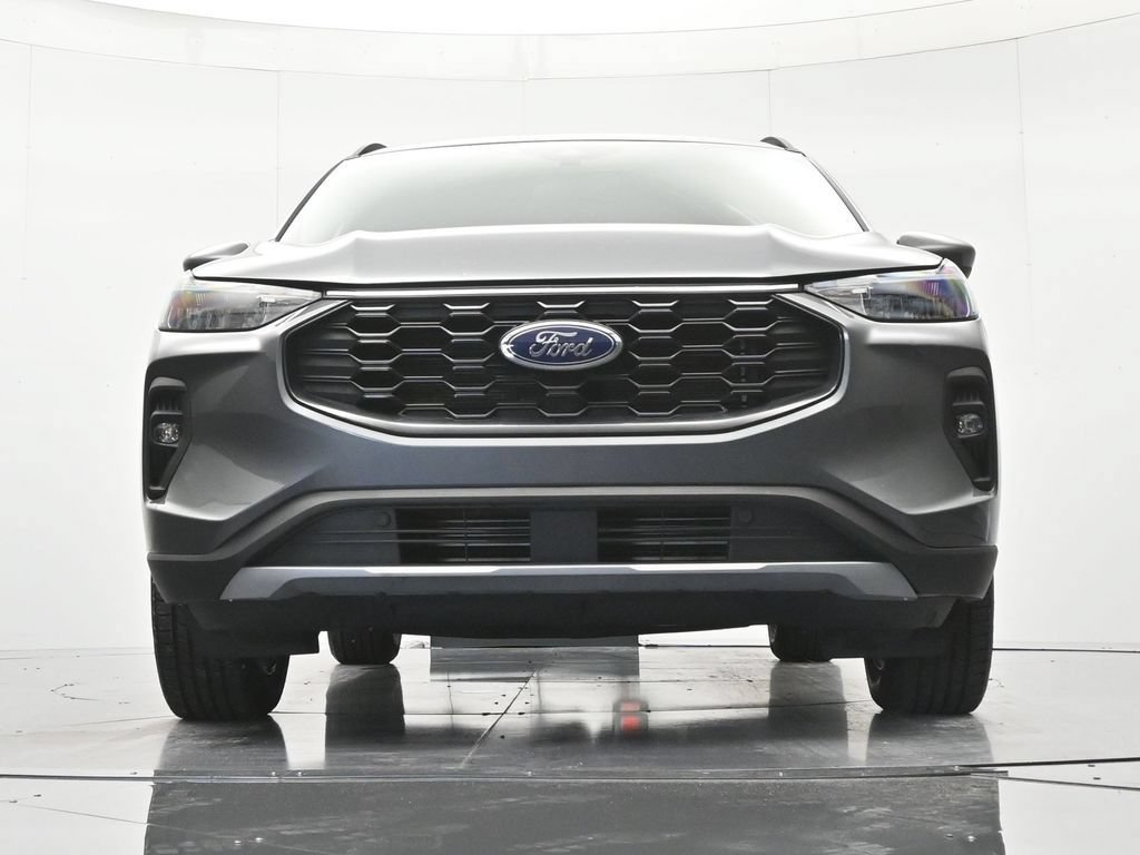 Used 2025 Ford Escape ST-Line Select AWD/4WD image 37