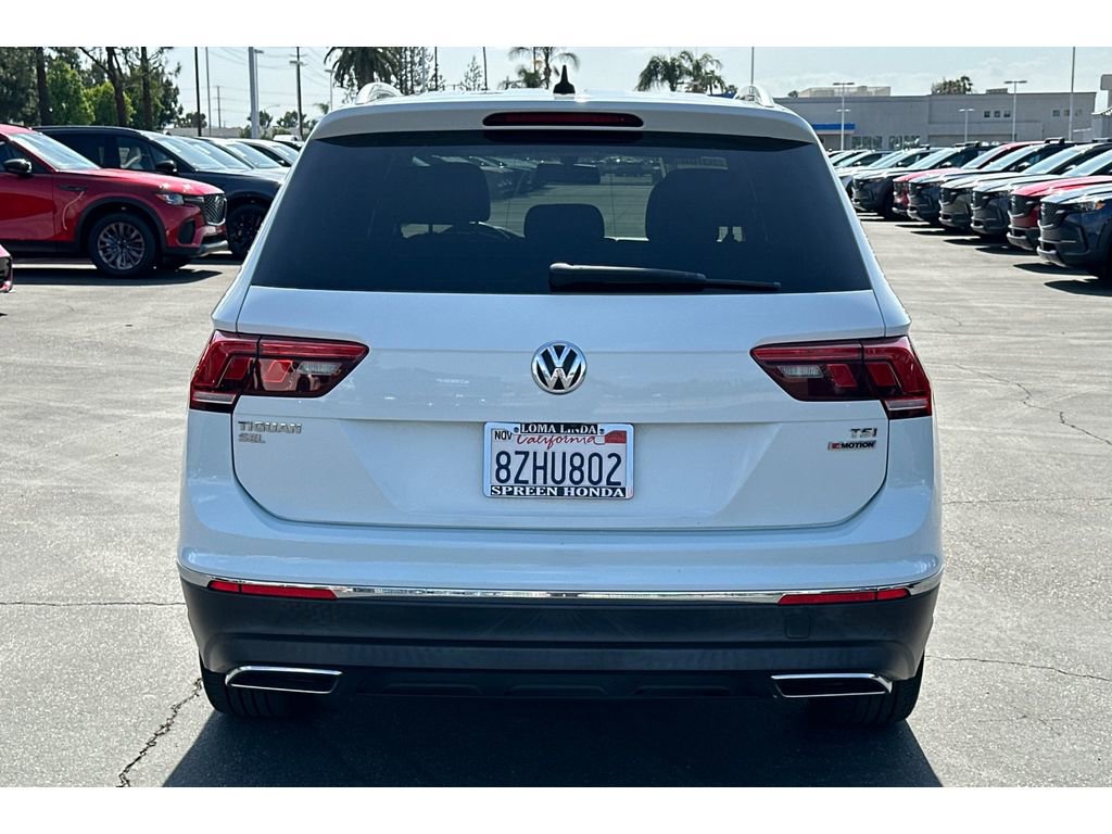 Used 2018 Volkswagen Tiguan SEL AWD/4WD image 4