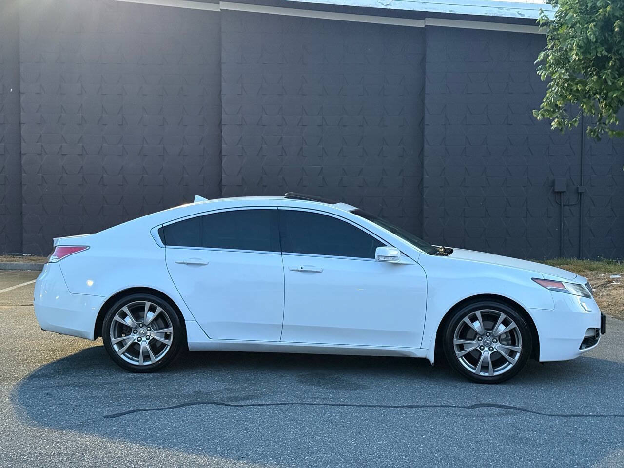 Used 2012 Acura TL SH-AWD image 5