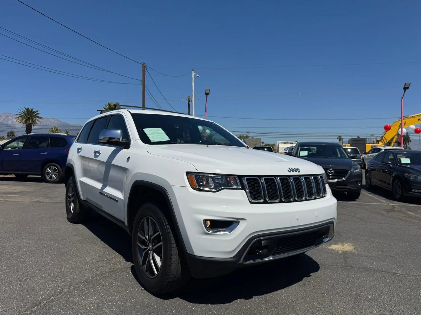 Used 2018 Jeep Grand Cherokee Limited AWD/4WD image 13