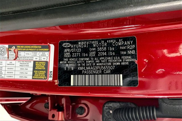 Used 2023 Hyundai Elantra SEL image 34