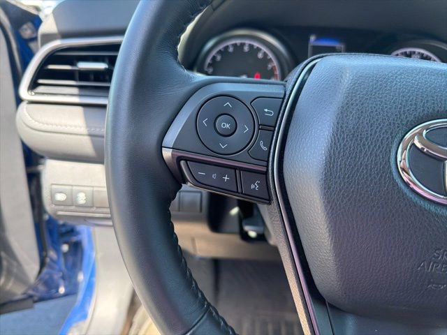 Used 2023 Toyota Camry SE FWD image 17
