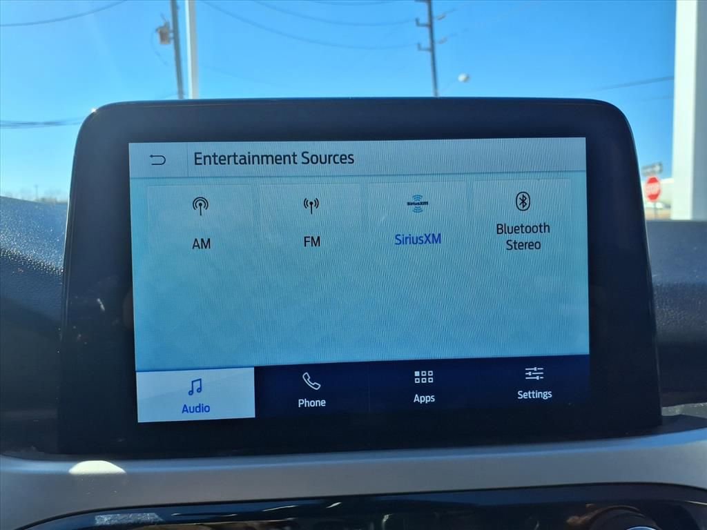 Used 2020 Ford Escape SE image 18