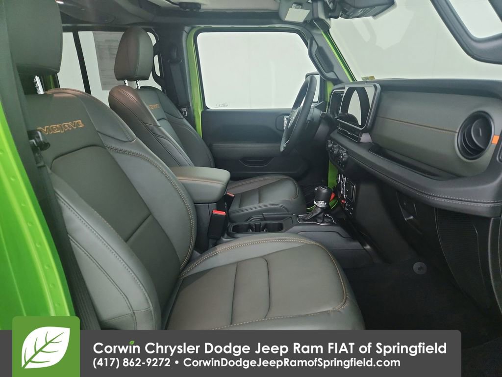 Certified 2025 Jeep Gladiator Mojave image 25