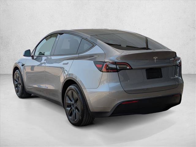 Used 2024 Tesla Model Y Long Range AWD/4WD image 7