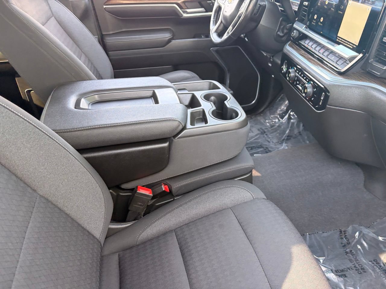 Used 2022 Chevrolet Silverado 1500 LT RWD image 8