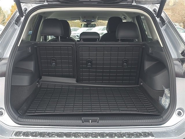 New 2026 Volkswagen Tiguan SE image 7