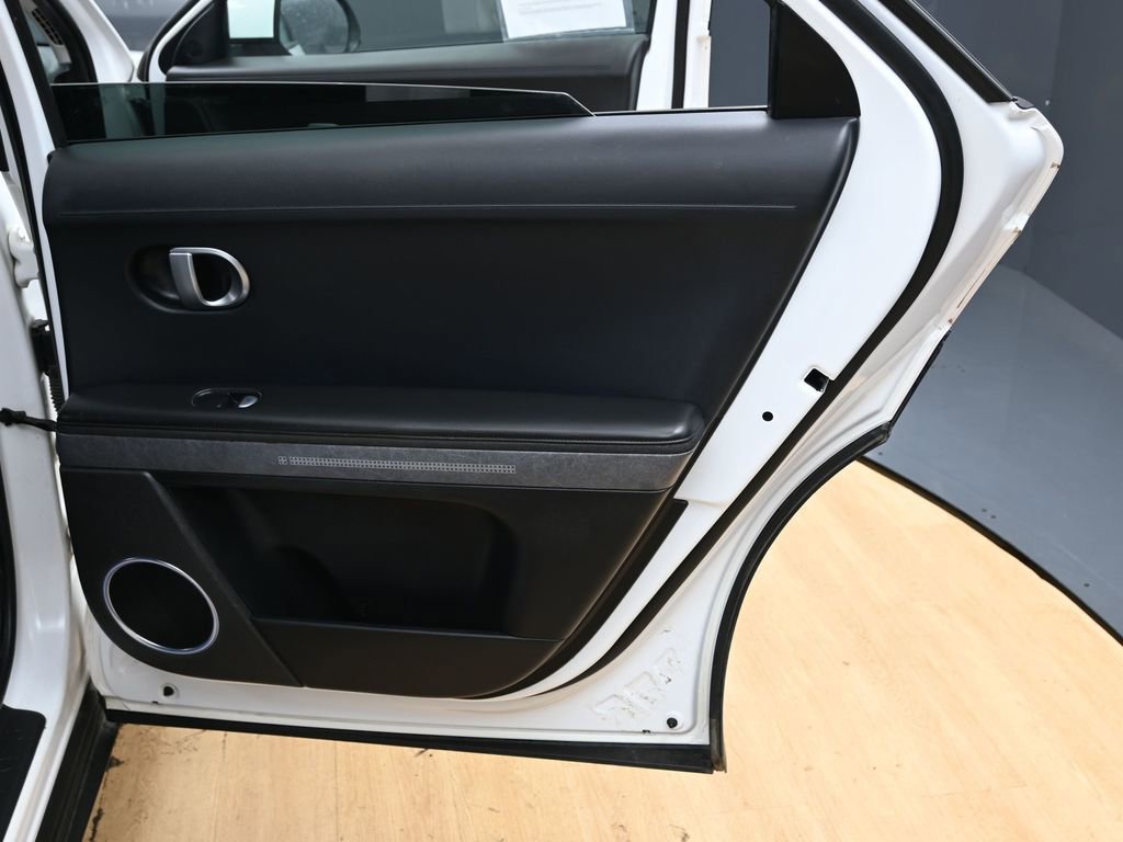 Used 2023 Hyundai Ioniq 5 SEL RWD image 39