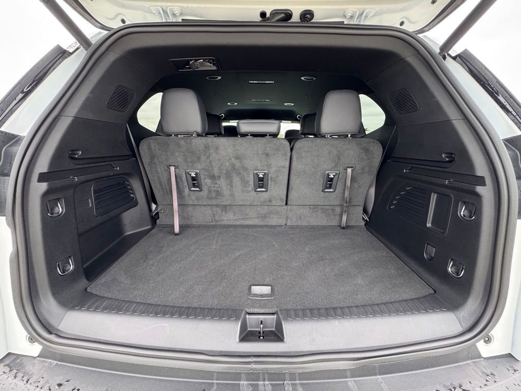 Used 2024 GMC Acadia AT4 w/ LPO, Floor Liner Package image 14